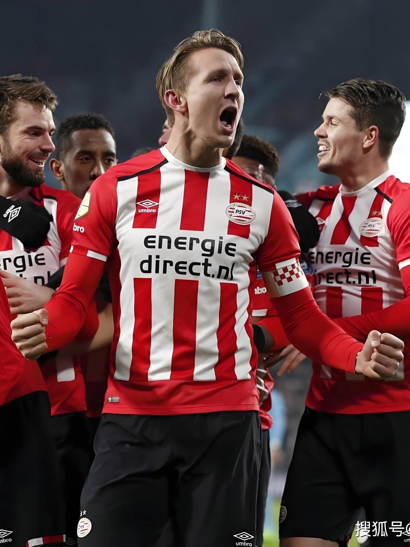 包含国际比赛日突围战来临，埃因霍温围绕欧冠强势反弹，媒体盛赞，更衣室氛围转暖的词条亚博体育