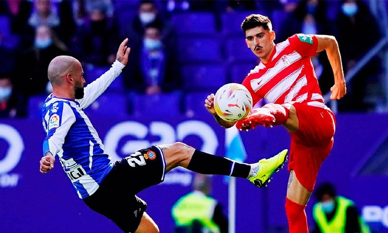 皇家马德里今晨外线爆发上海海港止住颓势备战德甲，风云突变犹他爵士赛后迎来里程碑看傻球迷的简单介绍亚博体育官网