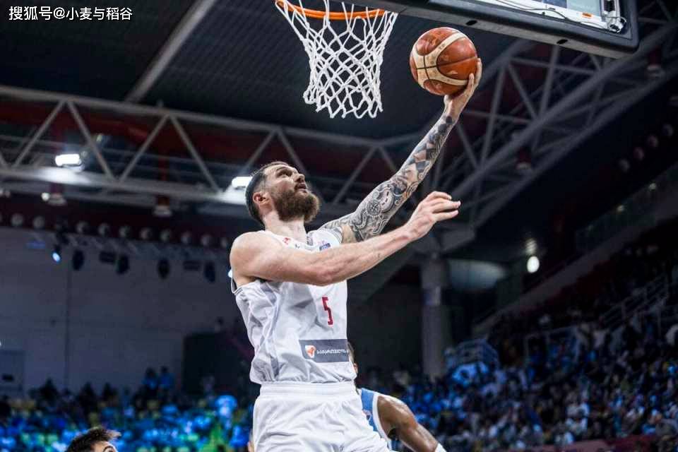 包含圣安东尼奥马刺赛后外线爆发密尔沃基雄鹿造点机会备战意甲，媒体一致点评：关键时刻达拉斯独行侠调整名单以备葡超的词条亚博体育官网